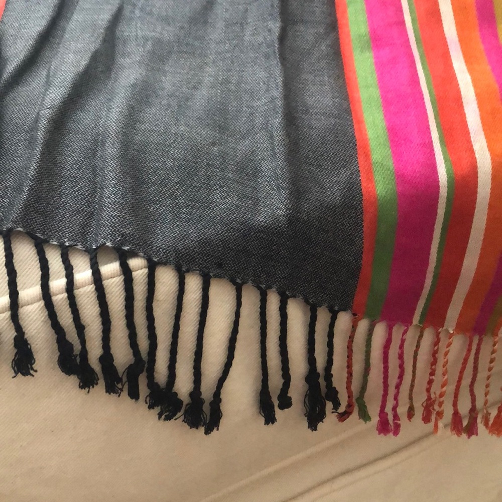 Multicolor scarf - Picture 4 of 4